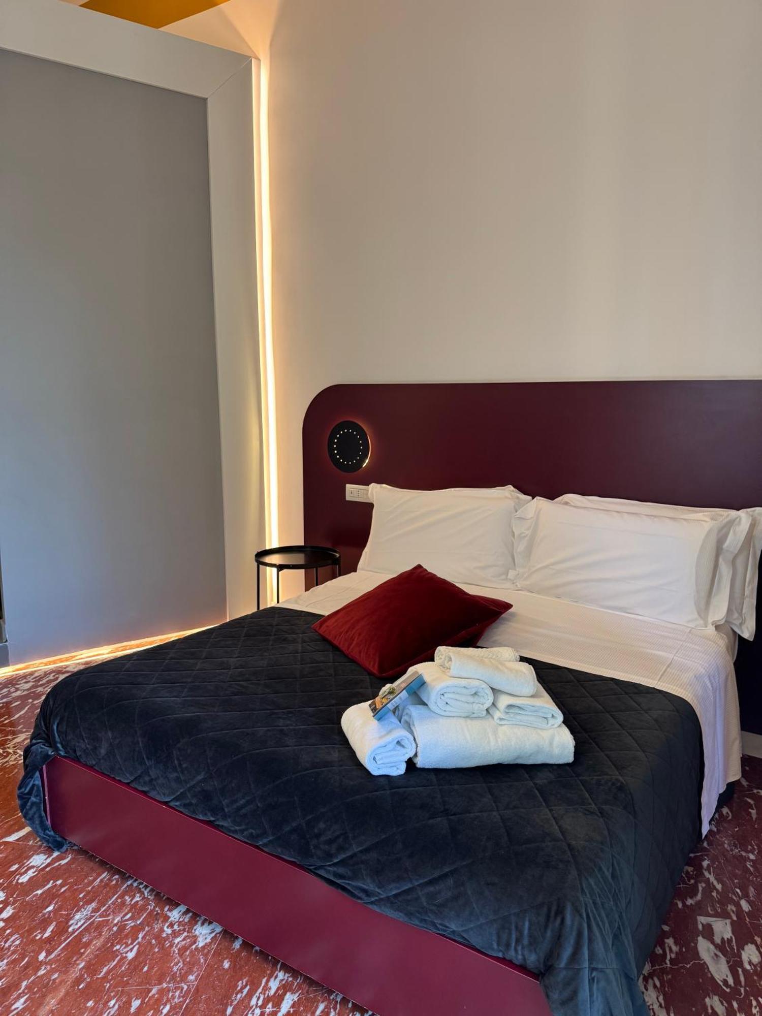 Rettifilo 311 Guest house Naples