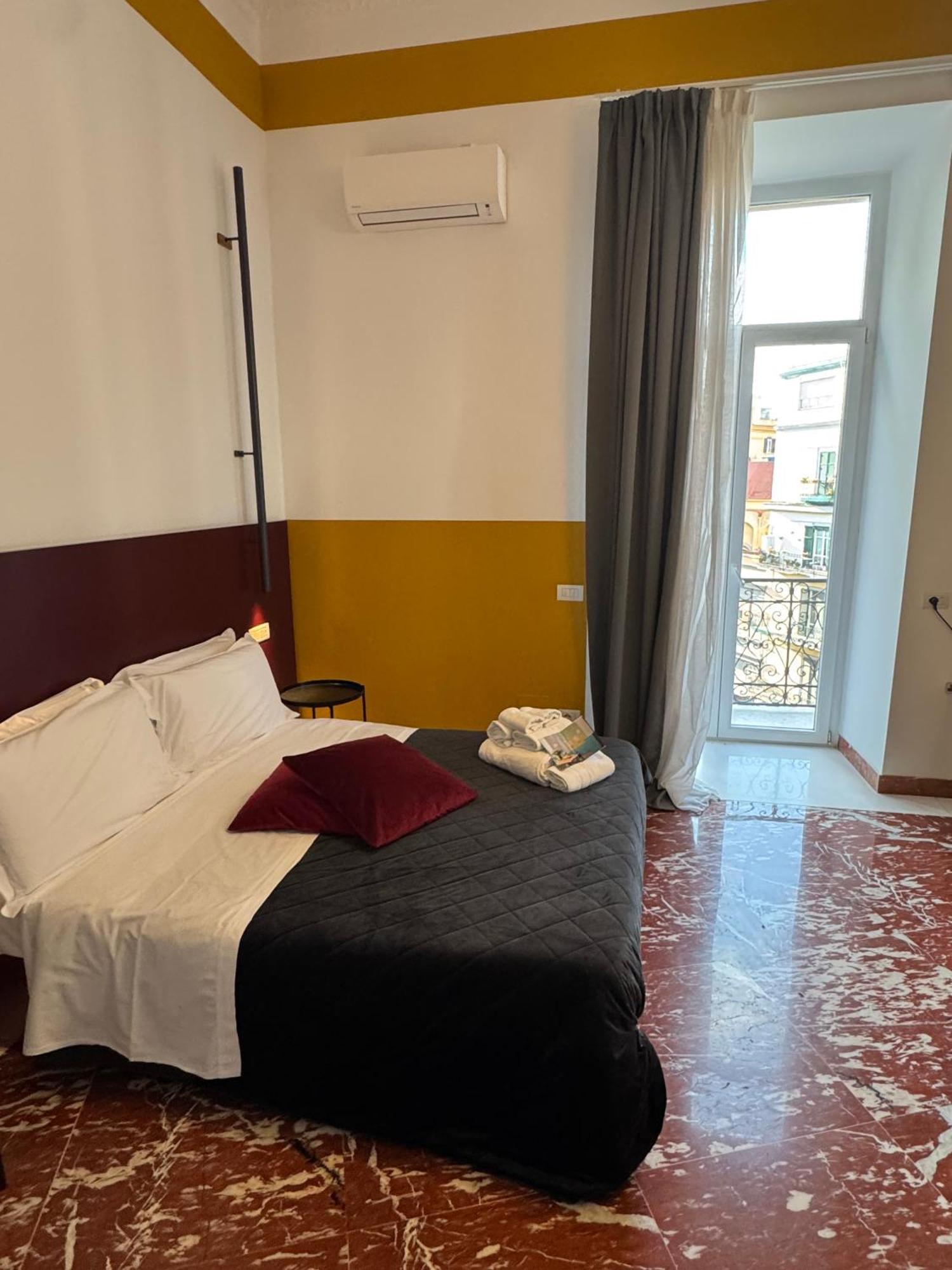 Guest house Rettifilo 311 Naples